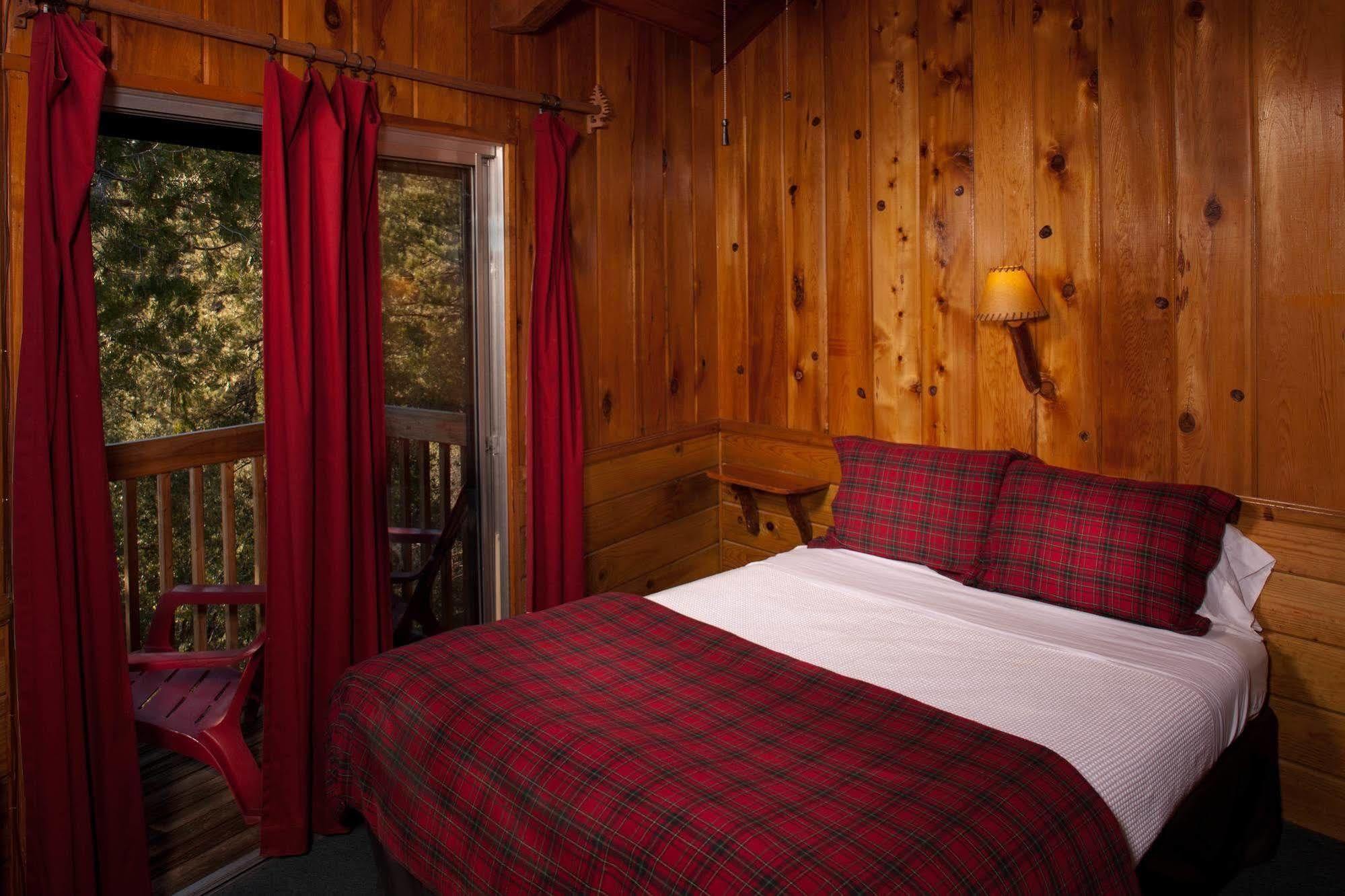 Вилла Idyllwild Bunkhouse Экстерьер фото